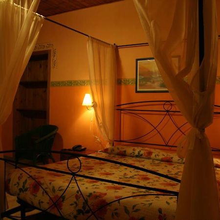 Agriturismo Oasi Verde Mengara Hotel Gubbio Esterno foto